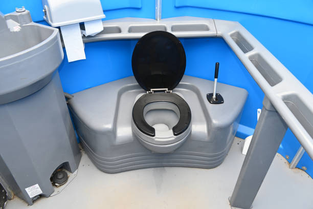 Best High-end porta potty rental  in Dexter, GA